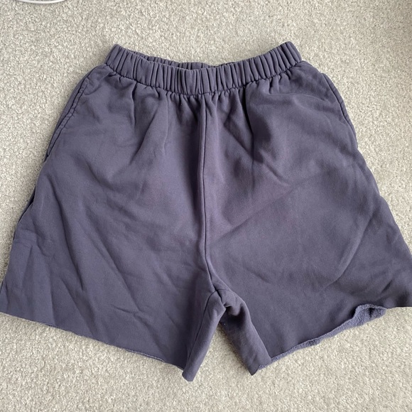 Navy boyfriend shorts - Picture 2 of 2